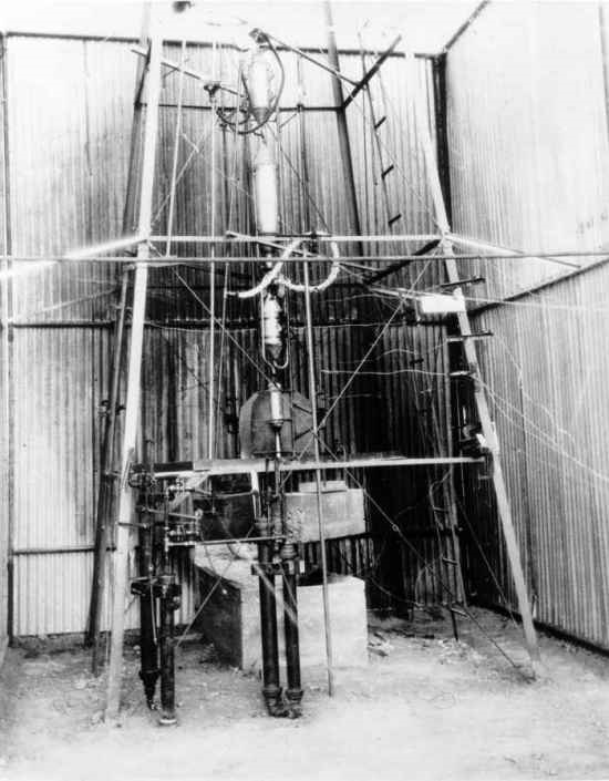 고다드 박사는 1930년 뉴멕시코주 로즈웰에서 이같은 본격적인 로켓형태의 발사 실험에 처음으로 성공했다. 