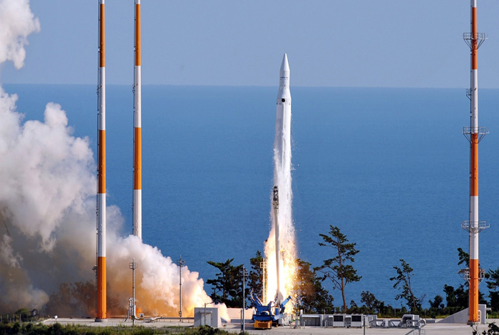 2009년 8월 25일 나로호가 최초 발사되었으나 실패했다.