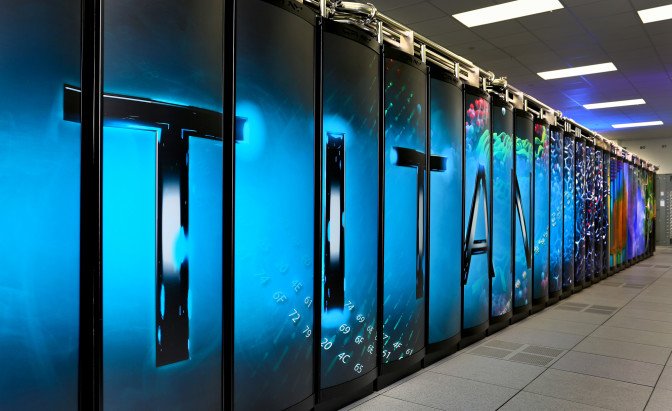 오크리지 국립연구소의 타이탄 슈퍼컴퓨터
