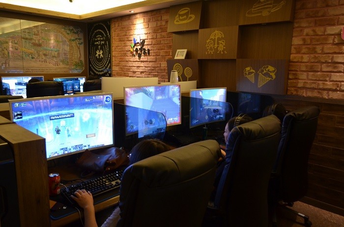 엔비디아 공식인증 PC 방