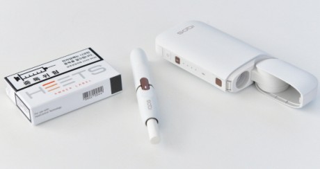 한국필립모리스의 아이코스(IQOS)와 전용 담배 제품인 히츠(HEETS). 사진=넥스트데일리 DB