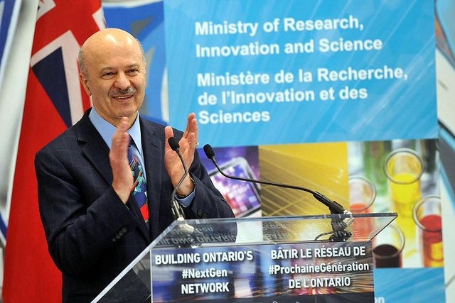레자 모리디(Reza Moridi) 온타리오 주 연구혁신과학부 장관