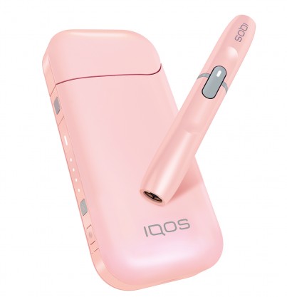 한국필립모리스가 자사의 전자담배 아이코스(IQOS)의 ‘핑크 에디션 (PINK EDITION)’을 선보였다. 사진=한국필립모리스 제공