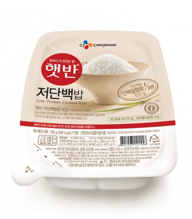 CJ제일제당 햇반 저단백밥 제품 출처=CJ제일제당