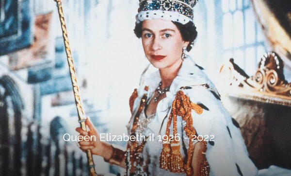 엘리자베스 2세 여왕 사진 - 영국 왕실 홈페이지