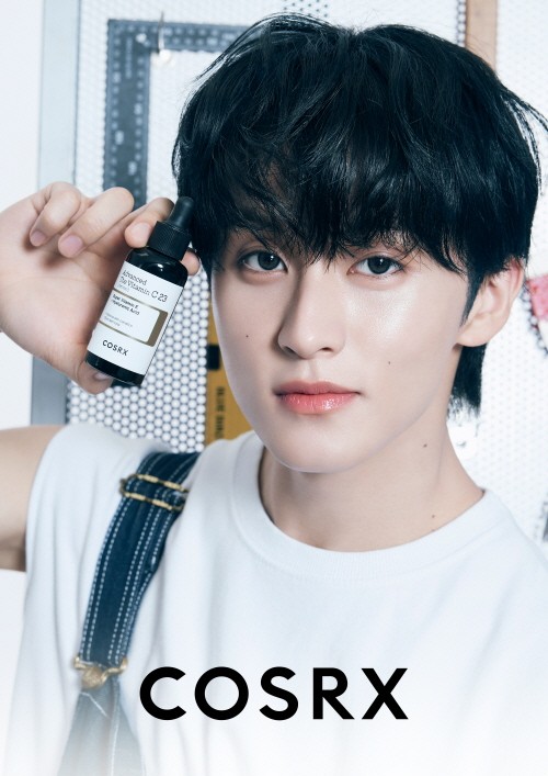 코스알엑스의 브랜드 모델 NCT 마크(사진 제공=코스알엑스).