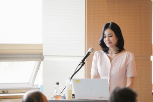 현보람 교수, 국립교통재활병원에서 자선공연 진행 맡아...전통무용, 민속음악, 대중가요가 한 자리에