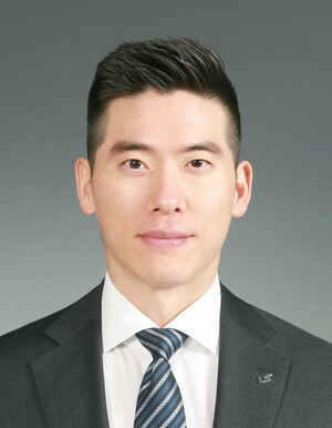 LS그룹 안정과 미래성장 &apos;양손잡이 경영&apos; 구체화... 2026년 임원인사  단행